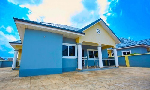 Adom city estate building tema 4