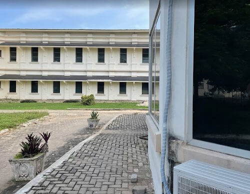 korle bu teaching hospital